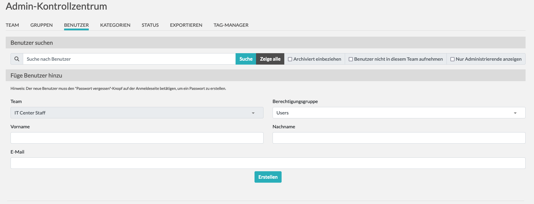 Benutzer mit eLABFTW hinzufügen Screenshot des Admin-Kontrollzentrums. Der Reiter "Benutzer" befindet sich in der Kopfzeile hinter "Team" und "Gruppen".