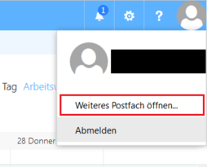 Screenshot der Navigationsleiste im Postfach Tab (standardmäßig angezeigt), welcher die Auswahl der Optionen aus Schritt 2 grafisch darstellt. Die Auswahl des Avatar / Profil-Icon befindet sich am oberen rechten Rand, rechts vom Zahrand-Symbol. Die Option Weiteres Postfach öffnen ist die oberste darunter.