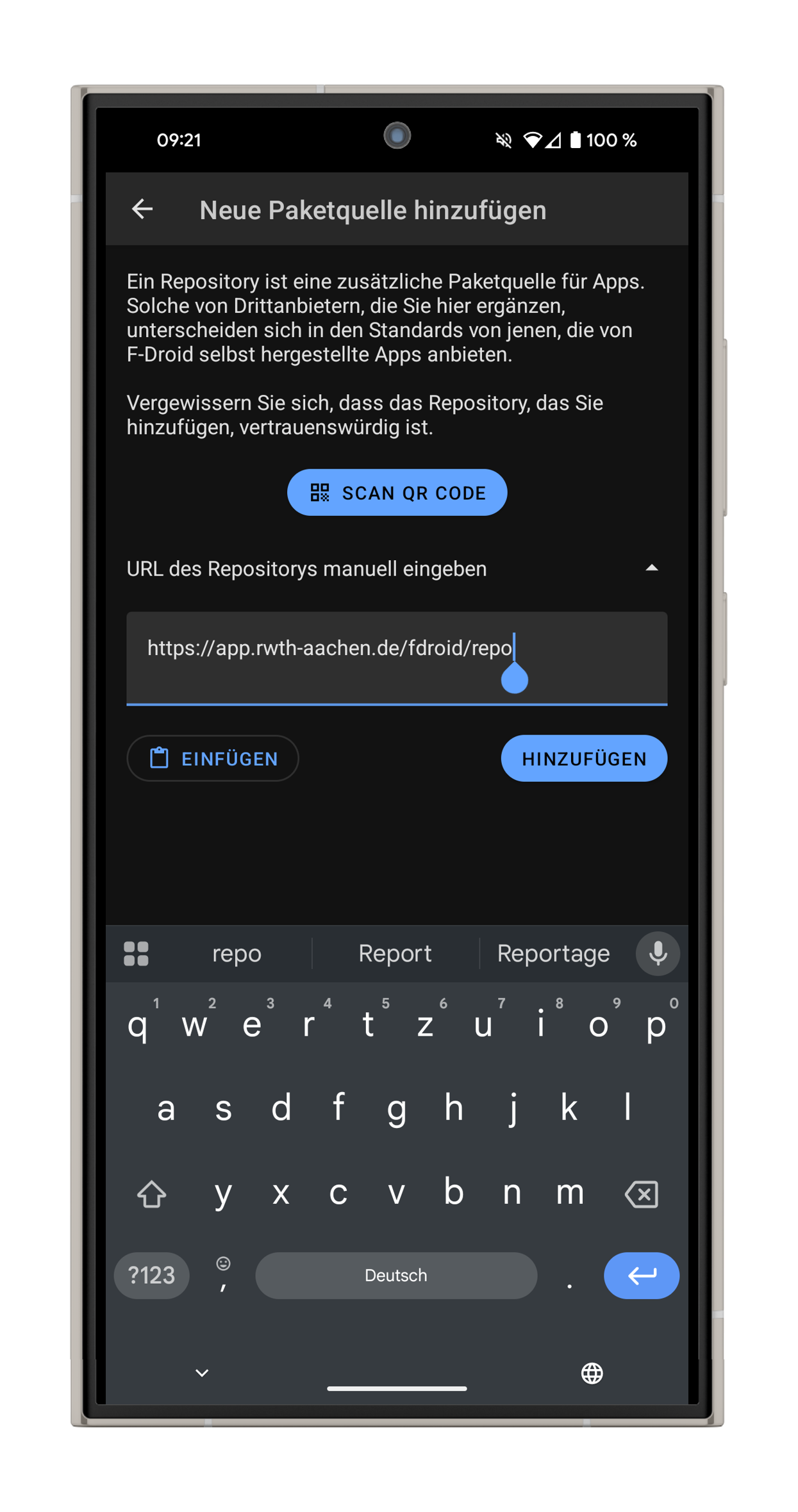 Screenshot des Menüpunkts "Neue Paketquelle hinzufügen". Unter "URL des Repositorys manuell eingeben" können Sie die oben genannte URL hinzufügen. Darunter befindet sich der Button "Hinzufügen".