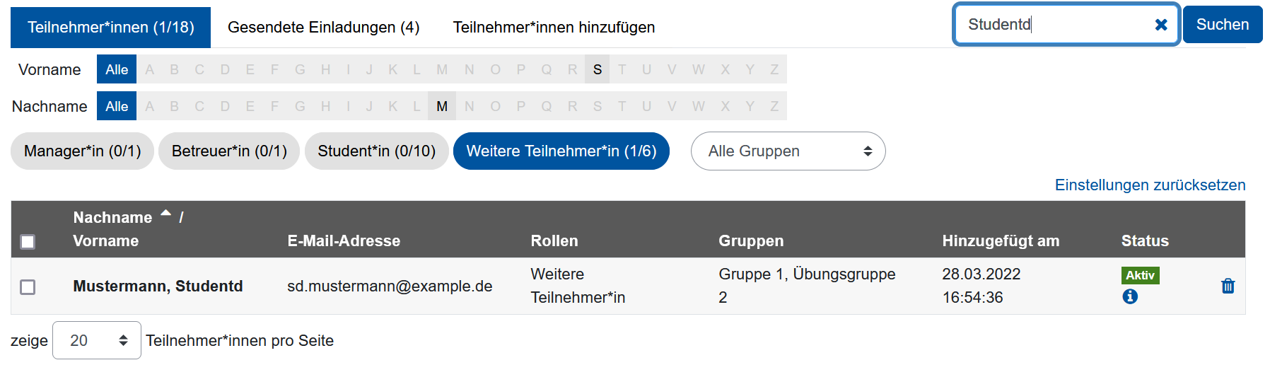 Im Bildschirmausschnitt ist die Teilnehmer*innen-Liste samt Filtermöglichkeiten dargestellt. Oben rechts ist das Suchfeld hervorgehoben, in denen nach dem Namen einer/eines Teilnehmer*in gesucht werden kann. Als Eingabe ist "Studentd" zu erkennen, die Liste zeigt einen Eintrag mit dem Vornamen "Studentd" an. Neben dem Eingabefeld ist die Schaltfläche "Suchen" zu sehen.